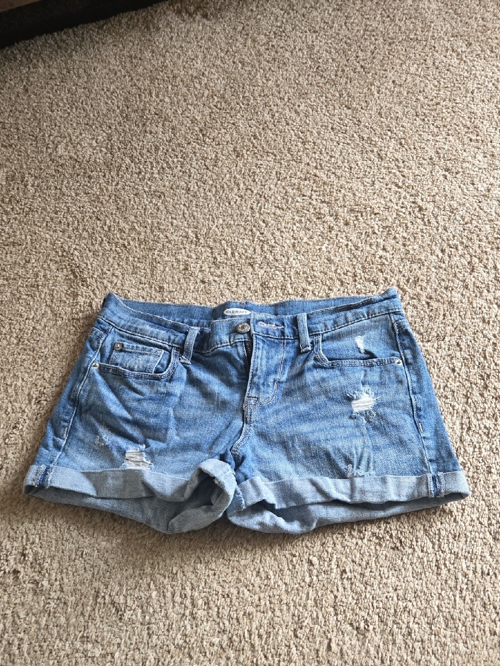 Women’s Distressed Rolled-Hem Denim Shorts - Light Blue